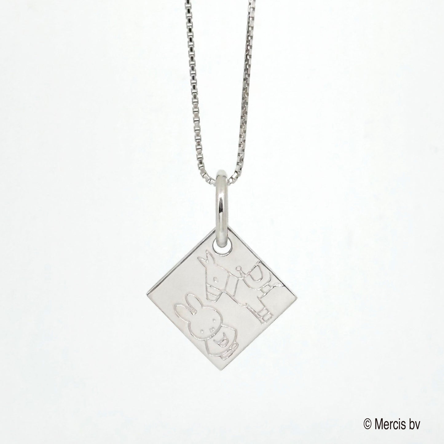 ミッフィー2026イヤープレートペンダント