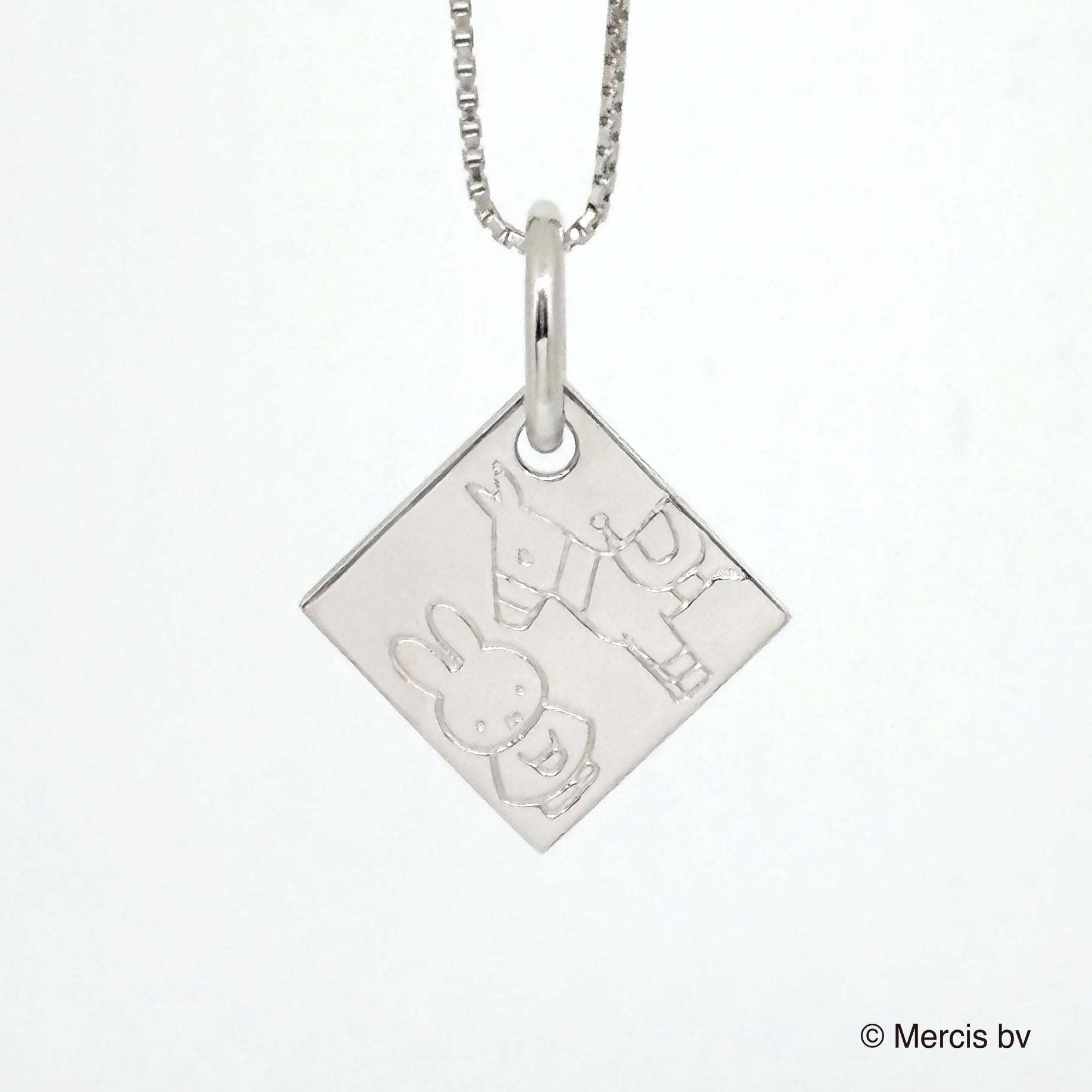 ミッフィー2026イヤープレートペンダント – Tenshodo